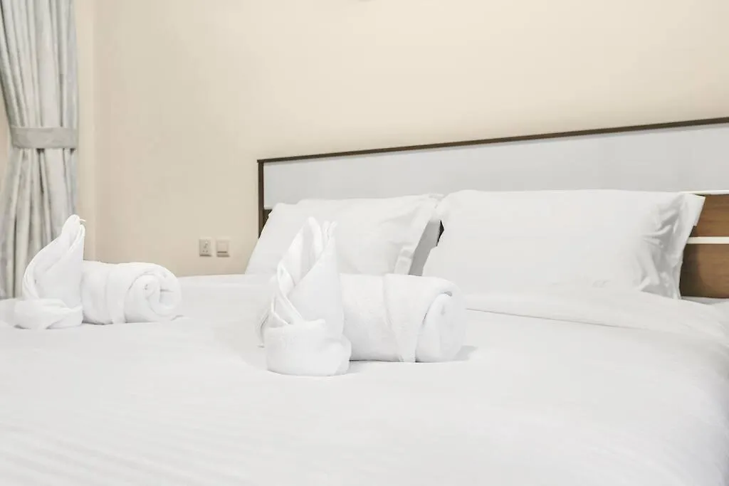 Apartment First Class 1Br Charming Marina Escape Dubai